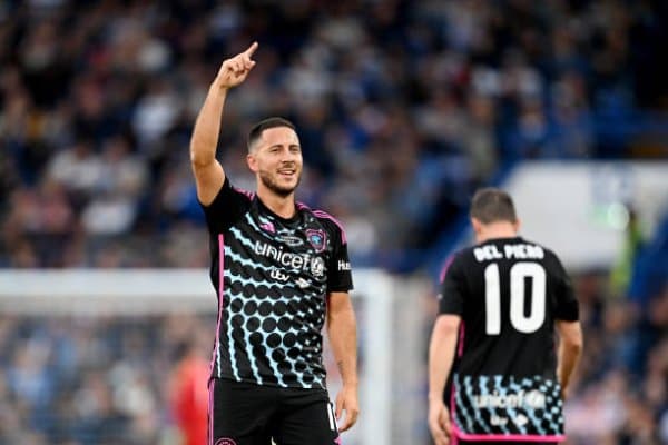 Eden Azar eng yaxshi driblingchilarni sanadi 