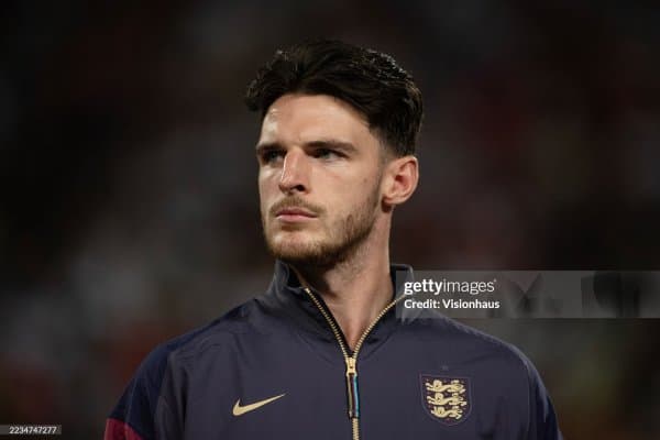 Англия терма жамоасининг Уэльс ва Латвияга қарши учрашувлар учун қайдномаси эълон қилинди