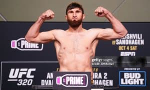 "UFC 320" турнири иштирокчилари тарозидан ўтди