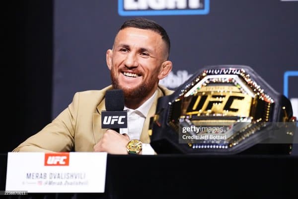 Мераб Двалишвилининг мураббийи: "Шогирдим декабрда яна жанг қилади"