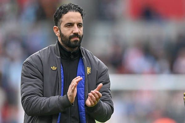 Гари Невилл: "МЮ яқин орада Аморимни ишдан бўшатиши мумкин"