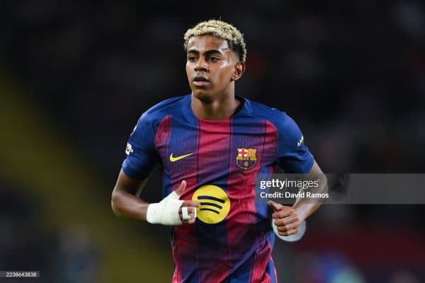 Флик Ямалнинг “Эль-Класико”да иштирок этиши номаълум эканлигини айтди