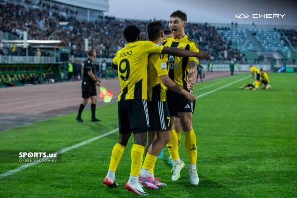 Суперлига. "Водий дербиси"дан фотолавҳалар!