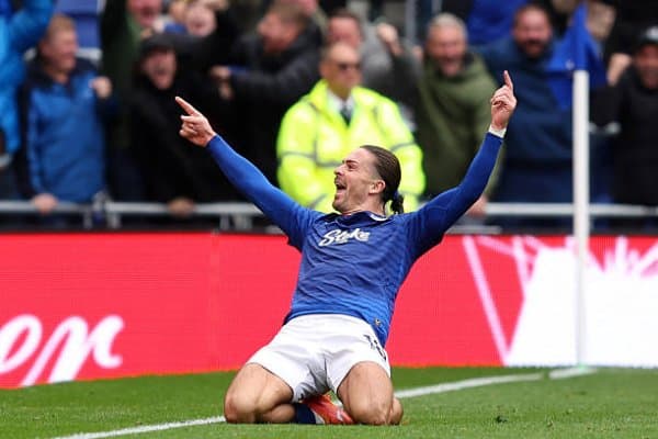 Майкл Оуэн: "Грилиш учун "Эвертон"га ўтиш ажойиб қарор бўлди"