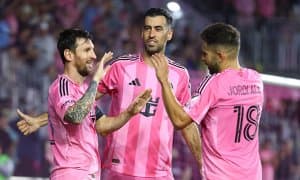 Месси: "Энди менга ким пас беради, Жорди?"