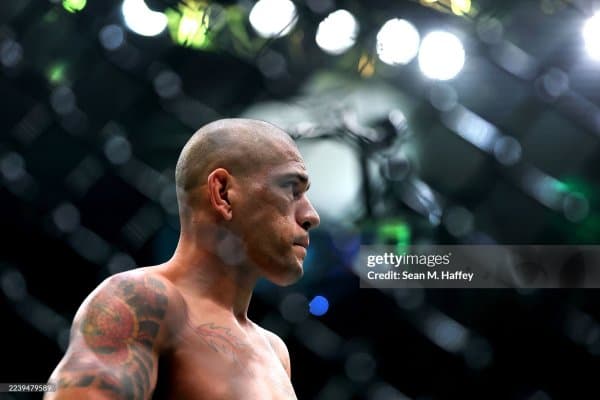 Алекс Перрейра: “Магомед Анкалаевга қарши биринчи жангда ўзимни яхши ҳис қилмаган эдим”