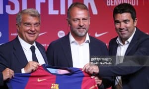 "Барселона" спорт директори ҳужумчи сотиб олинмаслигига ишора қилди