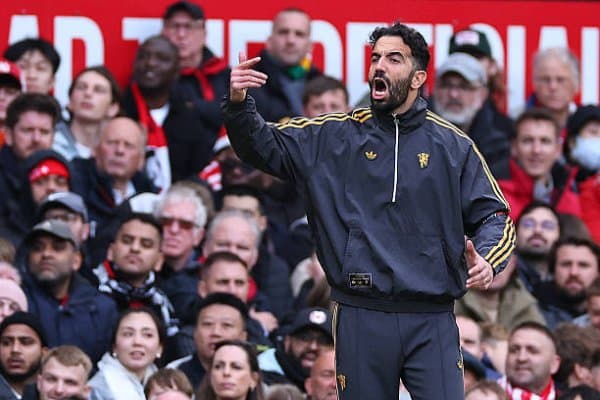 Пол Скоулз: "Аморимнинг МЮдаги тақдири — фақат вақт масаласи"