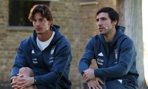 "Ювентус", "Милан" ва "Манчестер Юнайтед" бир ўйинчи учун курашни бошлади