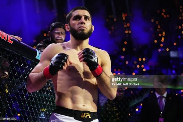 Ислом Махачев Жек Маддаленадан мағлубиятга учраши мумкин