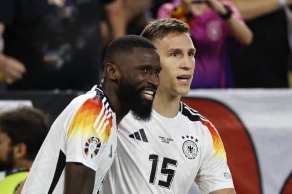 "Ливерпуль" ёзда жамоани тарк этиши кутилаётган Конате ўрнига германиялик ҳимоячини олиб келмоқчи