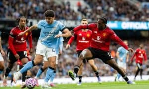 Мана шу мураббий келса, Манчестерни ёндиради