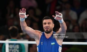 Баҳодир Жалолов ноябрь ойида рингга кўтарилади