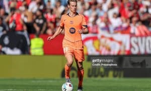 Де Йонг "Барселона" билан шартномасини узайтириши арафасида!