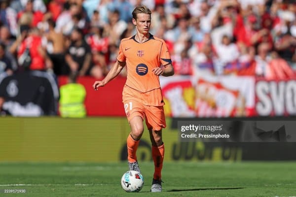 Де Йонг "Барселона" билан шартномасини узайтириши арафасида!