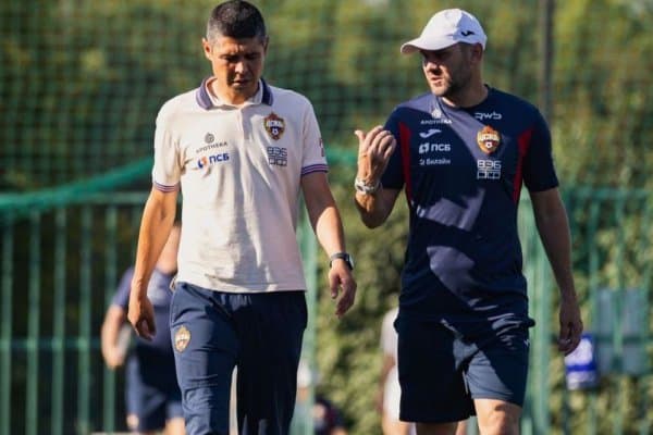 "Аббос Файзуллаев ўйнагани учун бизда яхши ўйинчилар кўплигини билишади" ёхуд ЦСКАда ишлаётган ўзбекистонлик мураббий 