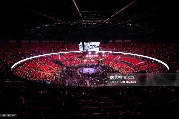 6 декабрь куни UFC октагонида катта "портлаш" юз беради!