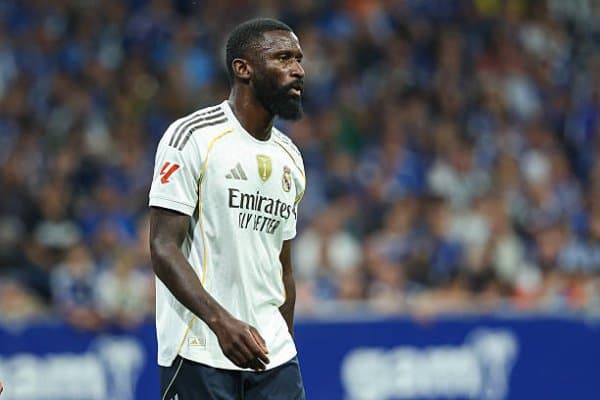 Рюдигер "Реал"ни тарк этмоқчи эмас