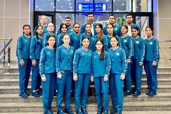 Ўзбекистон делегацияси Баҳрайнга йўл олди