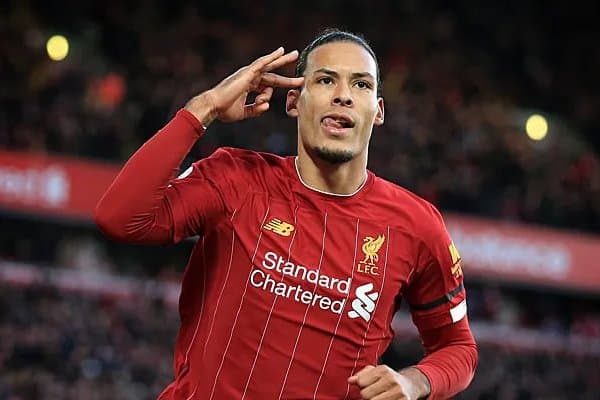 Виржил ван Дейк  янги ўйинчиларнинг “пўстагини қоқди”