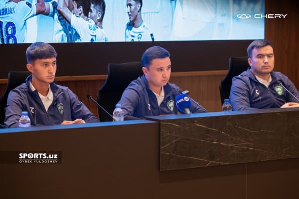 Исломбек Исмоилов: "Машғулотларда ютқазган жамоа 2 ёки 3 кун телефонсиз ҳаракат қилади" (матбуот анжумани)