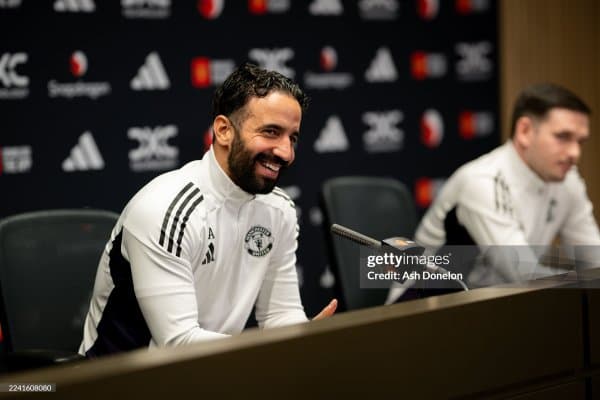 Аморим: " Ҳали у Шмейхель эмас"