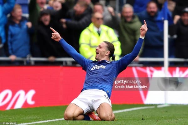 "Эвертон" Жек Грилишни жамоада олиб қолиш ниятида