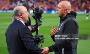 "Ливерпуль" собиқ устози Греция клубини бошқариши мумкин