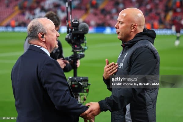 "Ливерпуль" собиқ устози Греция клубини бошқариши мумкин