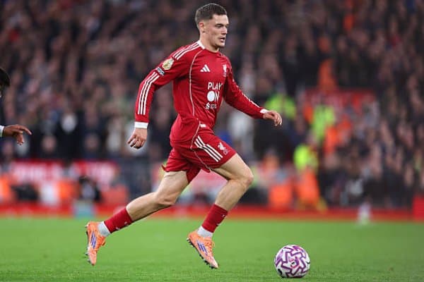 Юрген Клопп Флориан Вирцни ҳимоя қилди