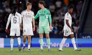 "Реал Мадрид"нинг яна бир ҳимоячиси жароҳати сабаб "Барселона"га қарши учрашувни ўтказиб юборади!