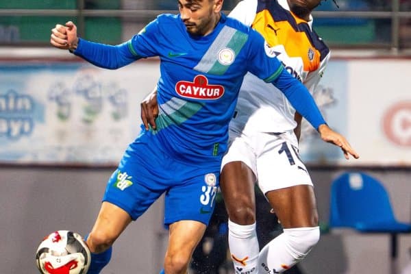 Туркия Суперлигаси. "Ризеспор" ўз уйида "Башакшеҳир" билан дуранг ўйнади