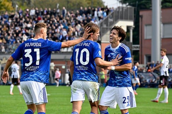 "Арсенал" ва "Челси" "Реал Мадрид"нинг собиқ футболчисини нишонга олди