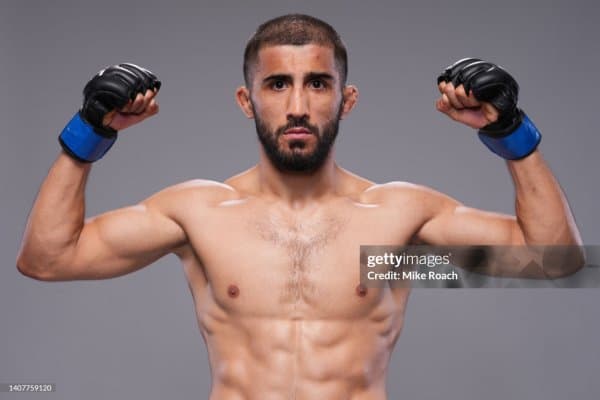 Саидёқуб Қаҳрамонов ва Ҳолмурод Нурматов иштирокидаги супер жанглар якунланди