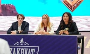 Антоанетта Стефанова: "Мусобақадаги сеансда қатнашиб, гувоҳи бўлдимки, ёшларингизда шахматга катта иштиёқ бор"