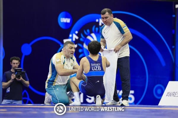 Терма жамоамиз яна бир медални нақд қилди 