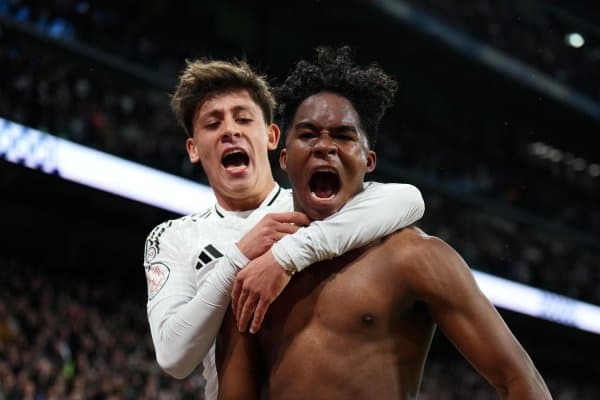 “Реал” юлдузини номи сир тутилаётган жамоага таклиф қилишди