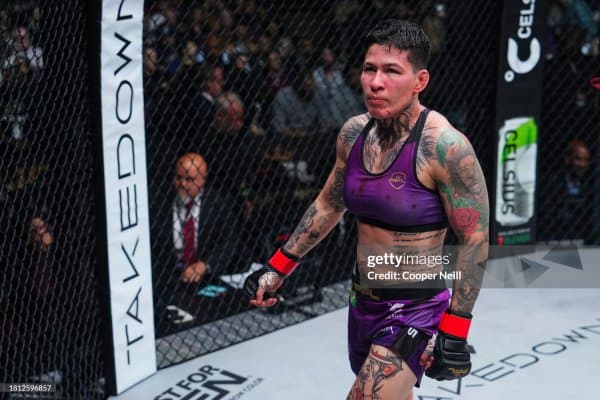 PFL нинг икки карра чемпиони промошенни тарк этди