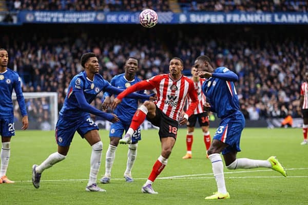 АПЛ. "Ньюкасл" сўнгги дақиқаларда ғалабани илиб кетди. "Челси" эса "Сандерленд"га имкониятни бой берди 