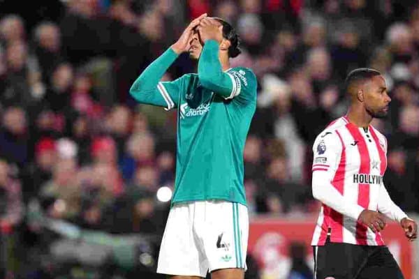 Англияда чемпионнинг шарманда бўлиши янгилик эмас