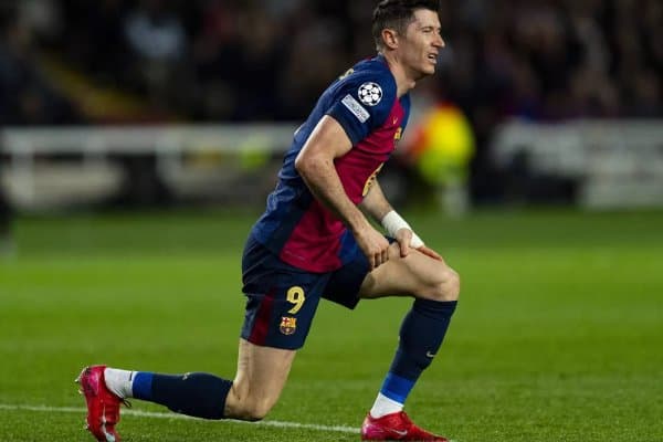 Левандовскининг Манчестерга трансфери блокланди