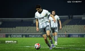 Аҳроров: "Ўйинимиз яхши ва мухлисларга ёқмоқда, деб ўйлайман"