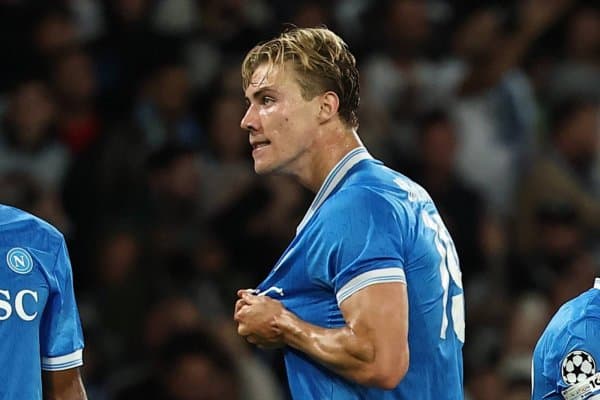 Манчестерликлар: Тезда сендан қутиламиз!