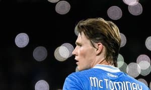 Мактоминей "Наполи"да ўзини ноқулай ҳис қилмоқда ва Англияга қайтишни хоҳламоқда