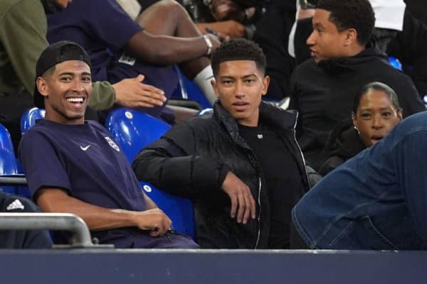 Беллингем Манчестерга бормайди