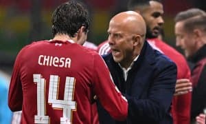 Биринчи сен кетасан! Тўртта мағлубиятдан кейин “Ливерпуль” таркибда тозалаш бошлади