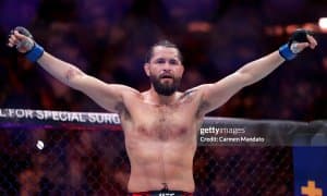 Айни дамда UFC нинг энг яхши жангчиси ким?