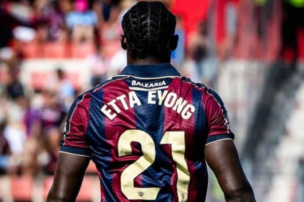 "Реал Мадрид" ва "Барселона" "Леванте" футболчиси учун курашмоқда 