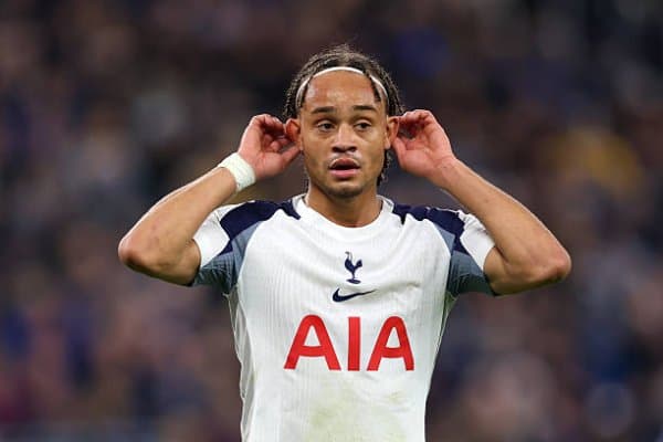 Томас Франк: "Хави Симонс тобора яхши ўйин кўрсатмоқда"