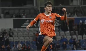 Шомуродов “тахти”да қолди!